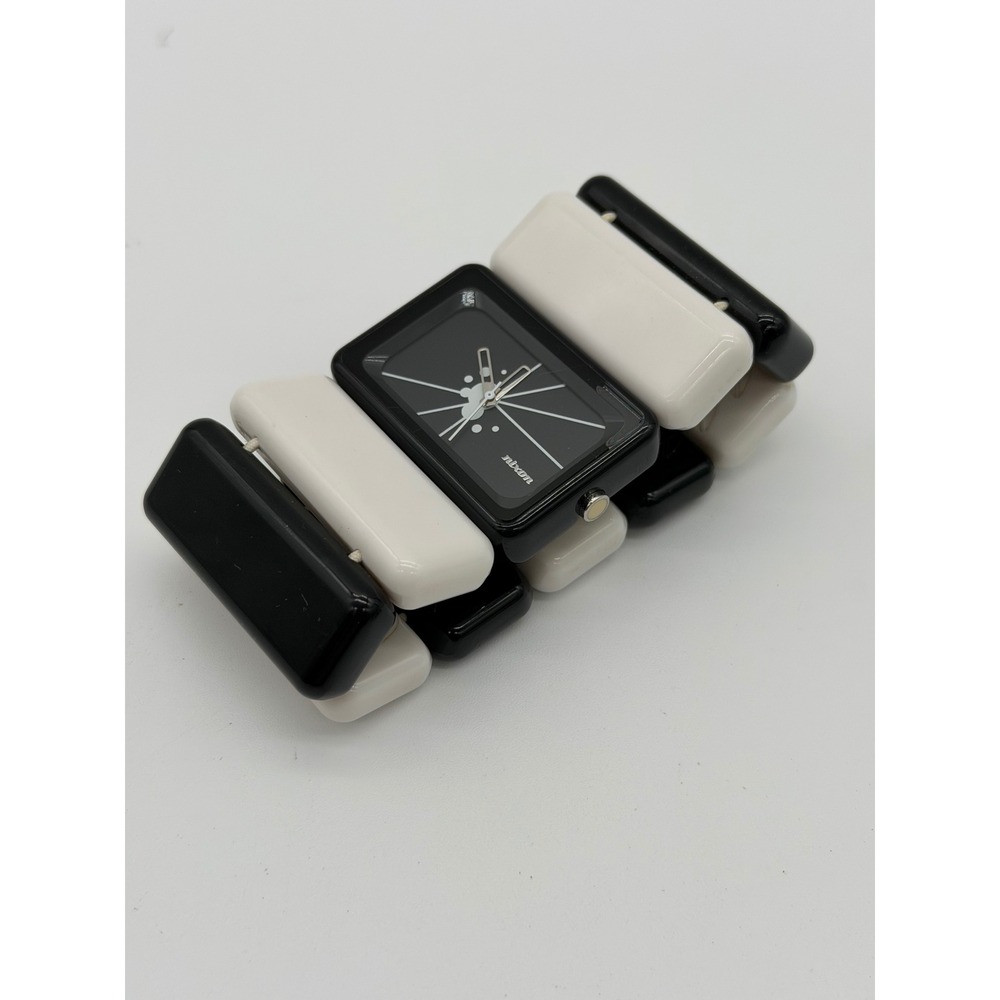 Nixon The Vega Watch Black White Resin Stretch Cuff Bracelet Analog Y2K Era